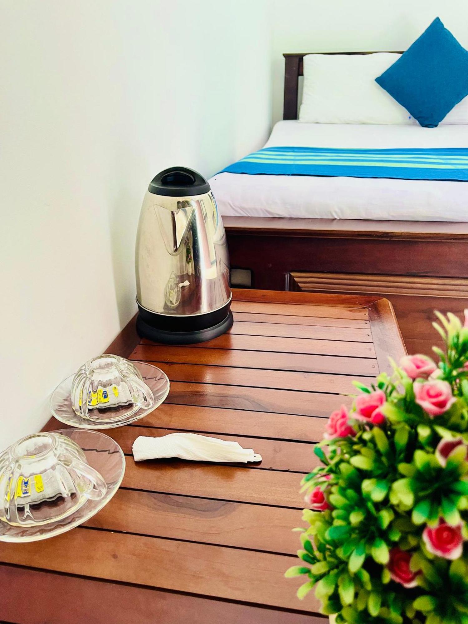 Geethani Tourist Home Polonnaruwa Eksteriør bilde